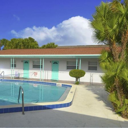 Sun Island Motel St. Pete Beach Zewnętrze zdjęcie