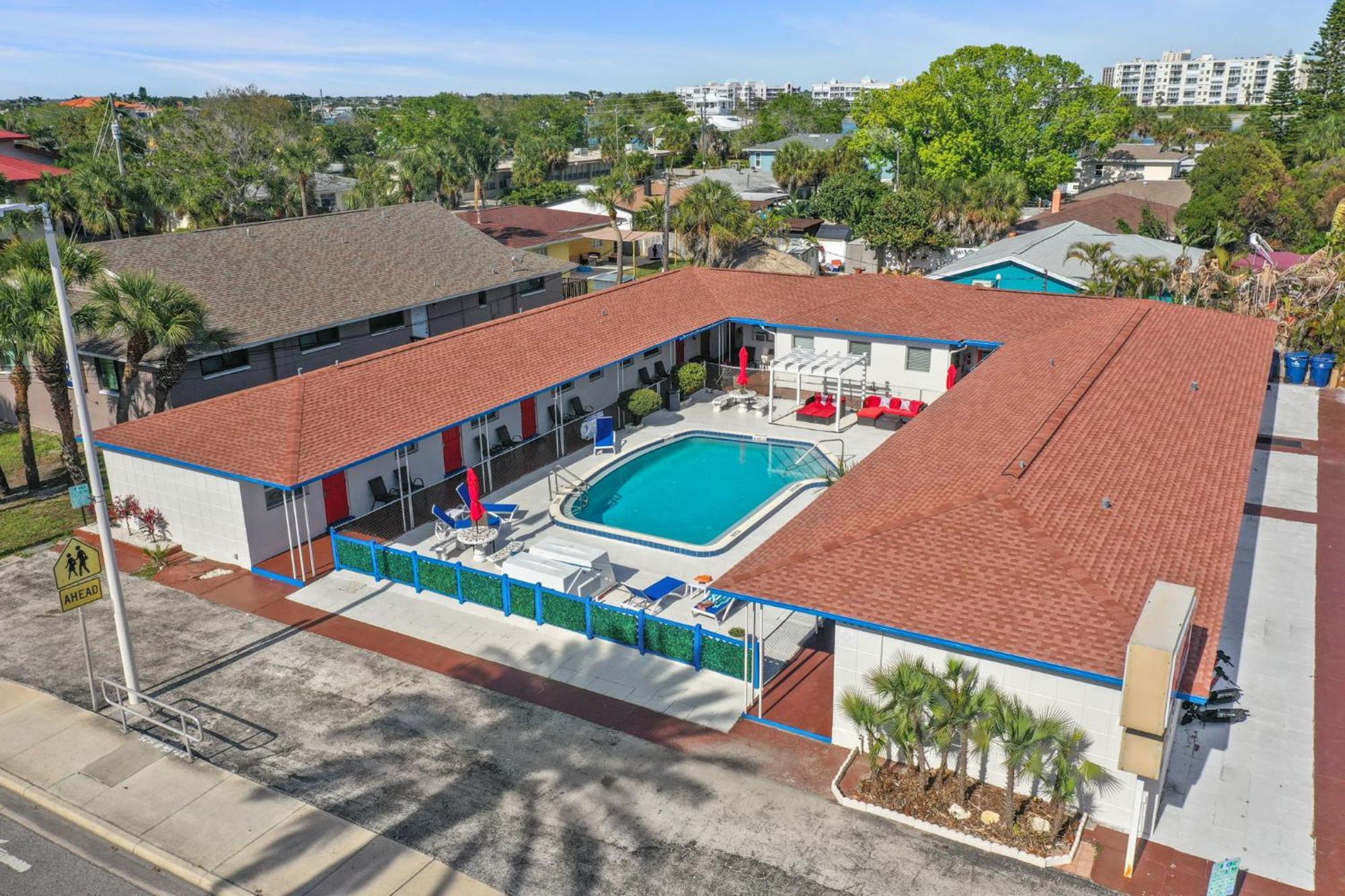 Sun Island Motel St. Pete Beach Zewnętrze zdjęcie