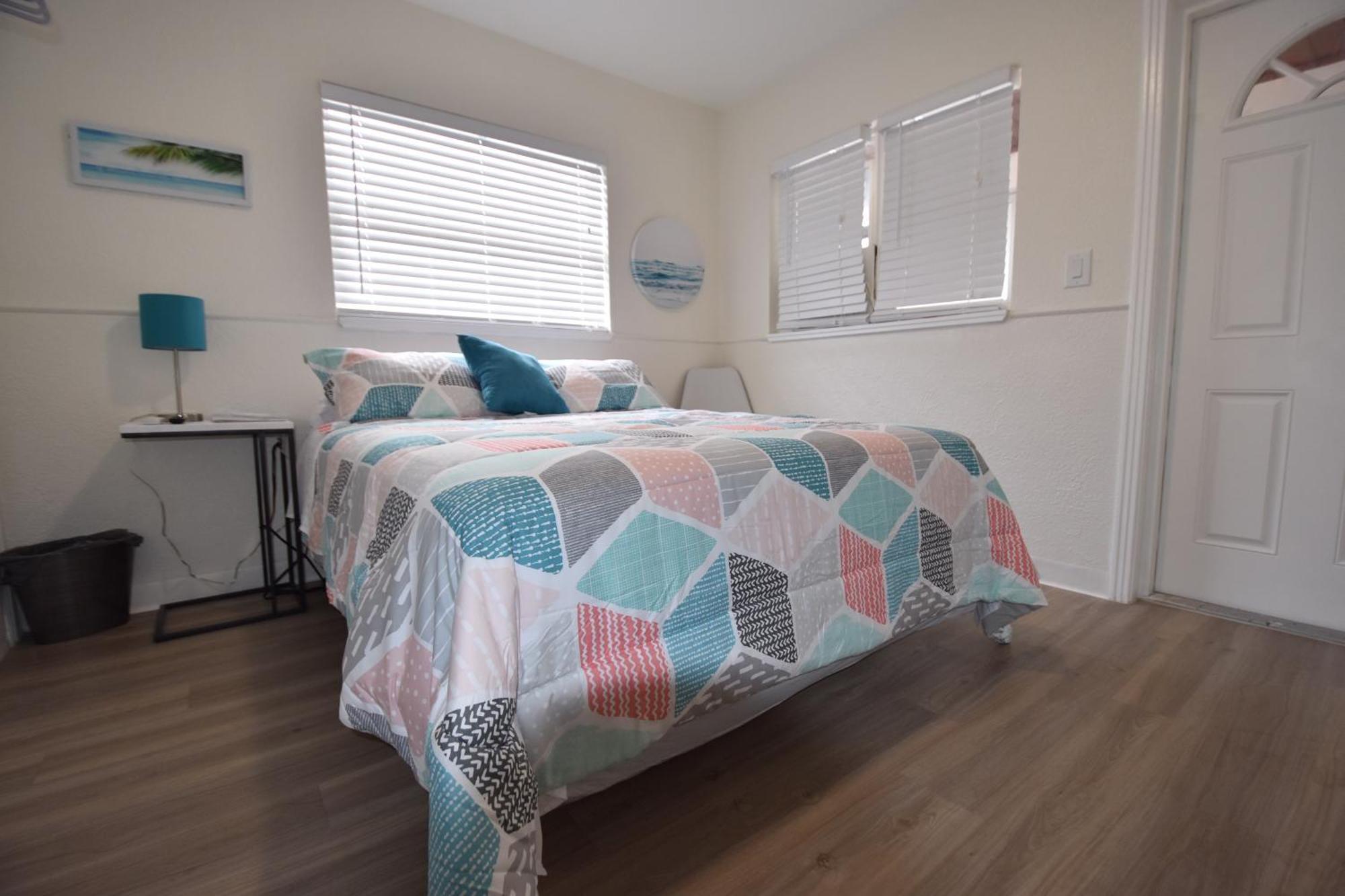 Sun Island Motel St. Pete Beach Zewnętrze zdjęcie